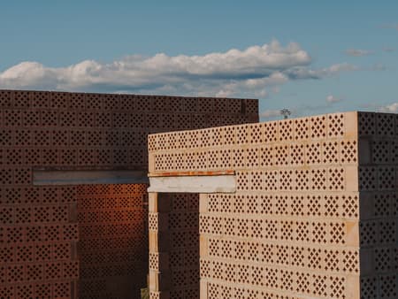 Ceramic Pavilions in the Northern Fields of Valencia